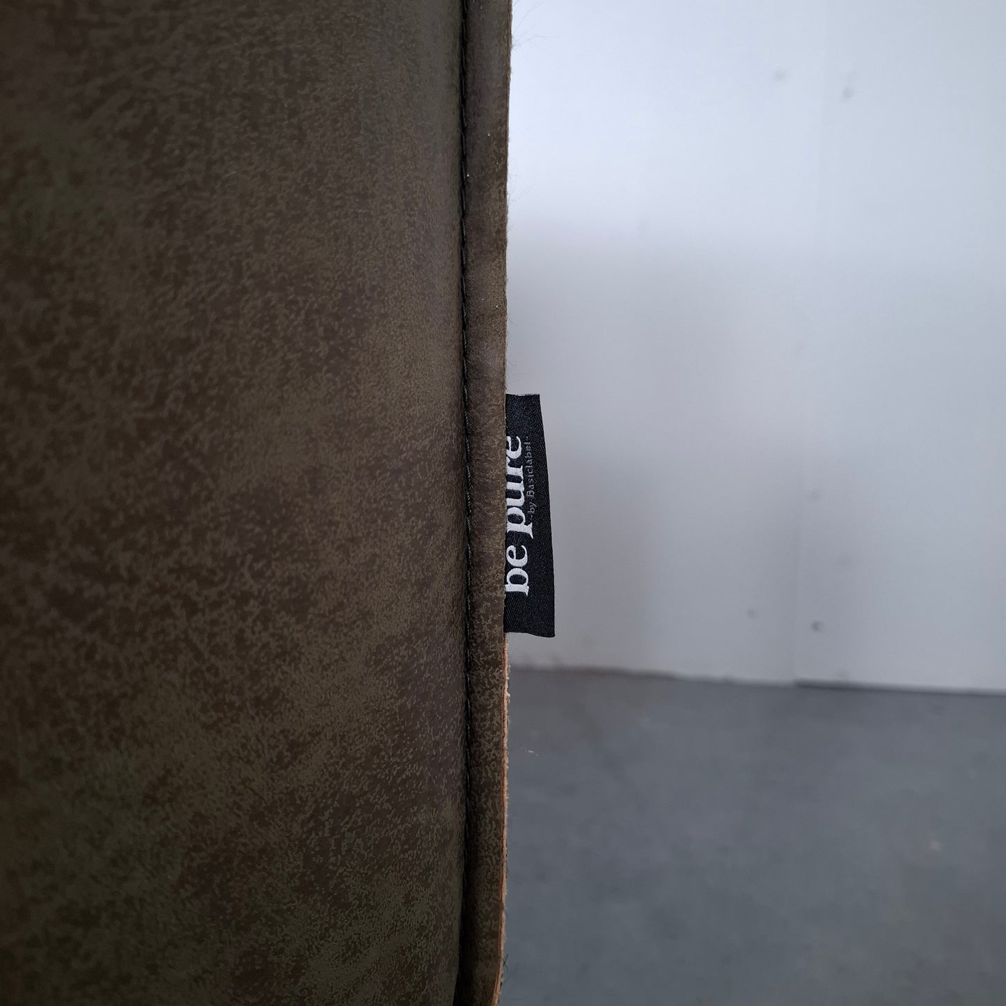 BePureHome Rodeo: 2 zits bank met hocker | Leger groen