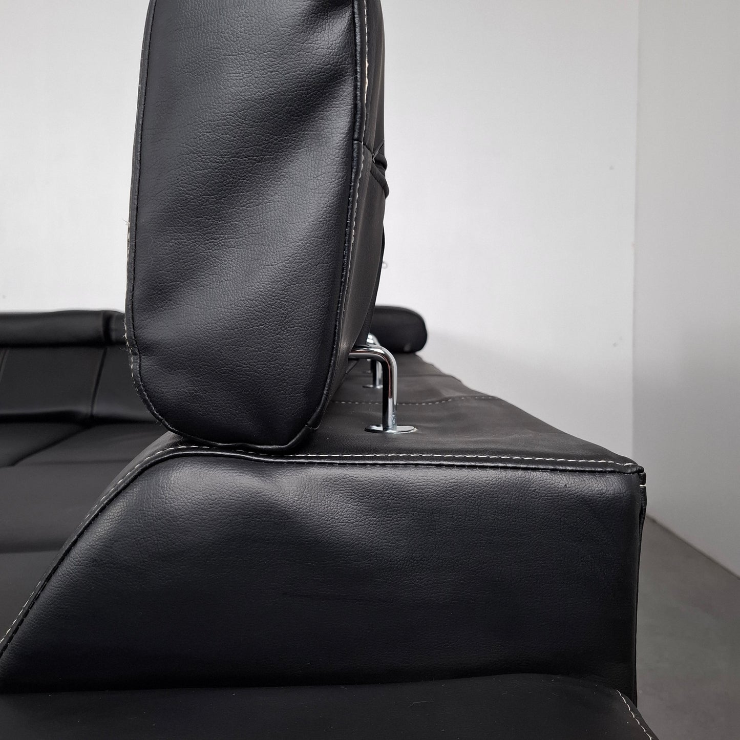 Moderne hoekbank van leder | Zwart