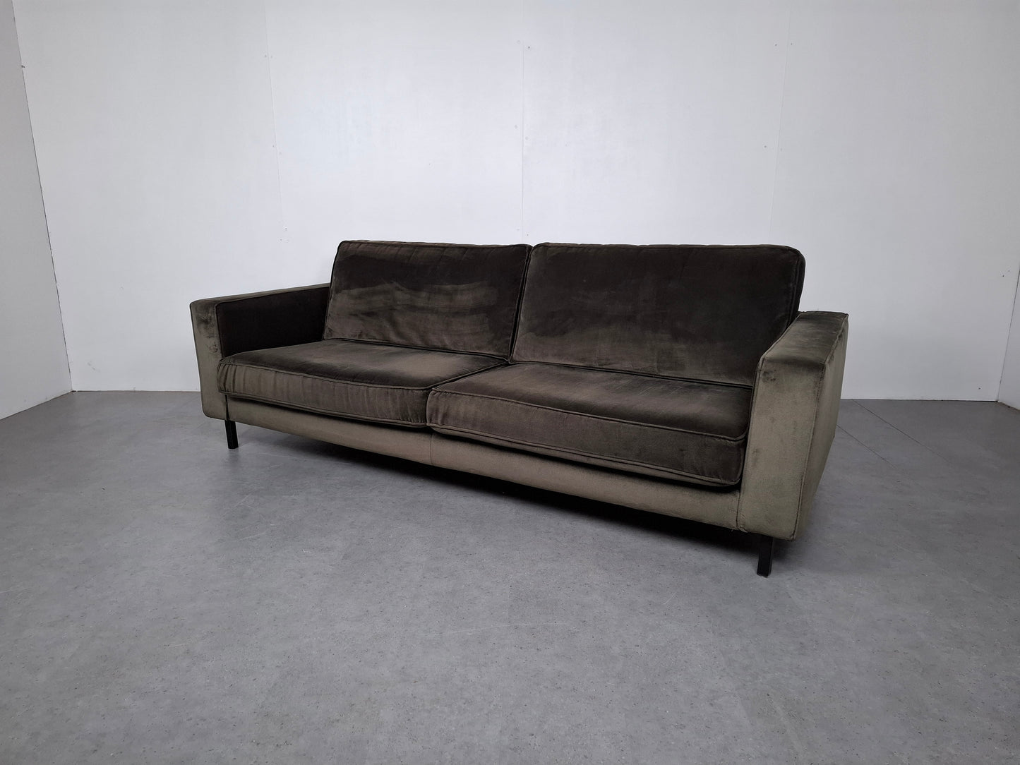 WOOOD model Robin 3 zits bank | Warmgroen