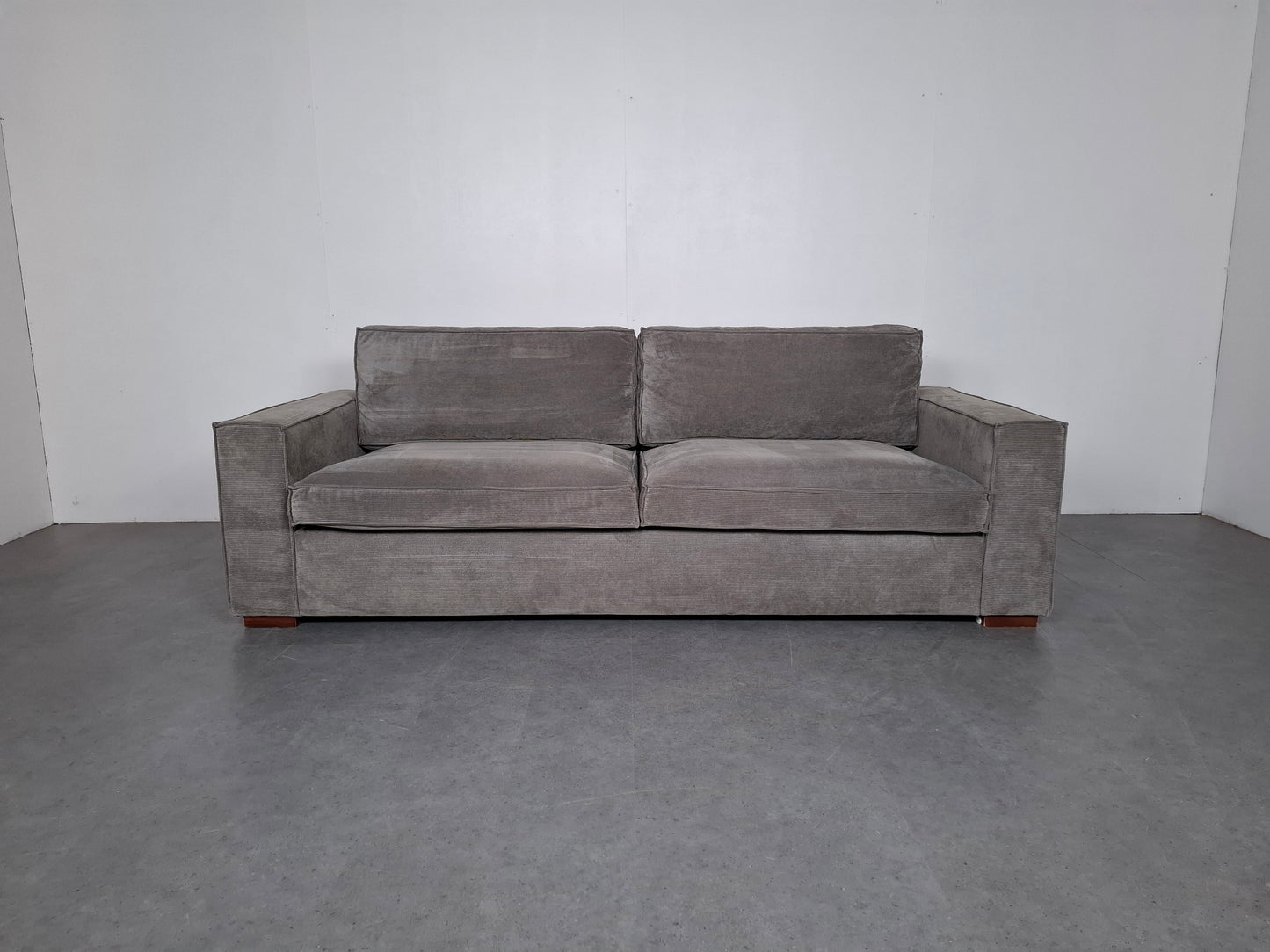 WOOOD Thomas bank in Ribstof | Vergrijsd