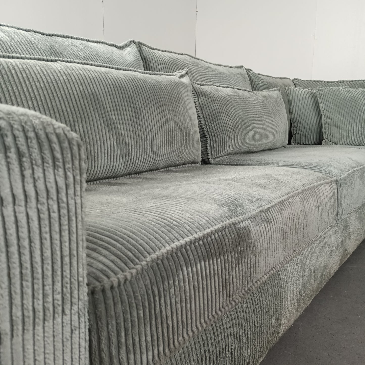 Royale Ribstof hoekbank | ijsblauw