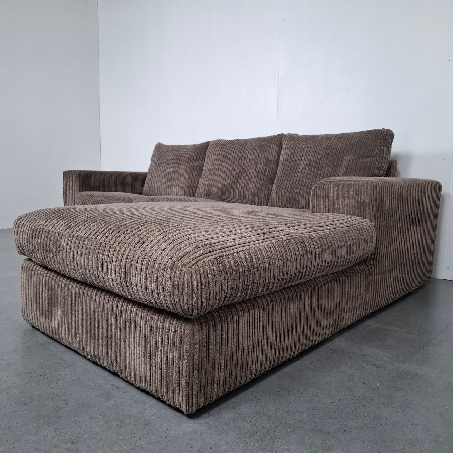 Ribstof 3 zits formaat hoekbank | Taupe bruin