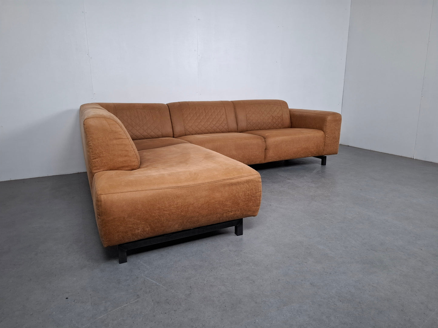 Industriële hoekbank | Cognac bruin