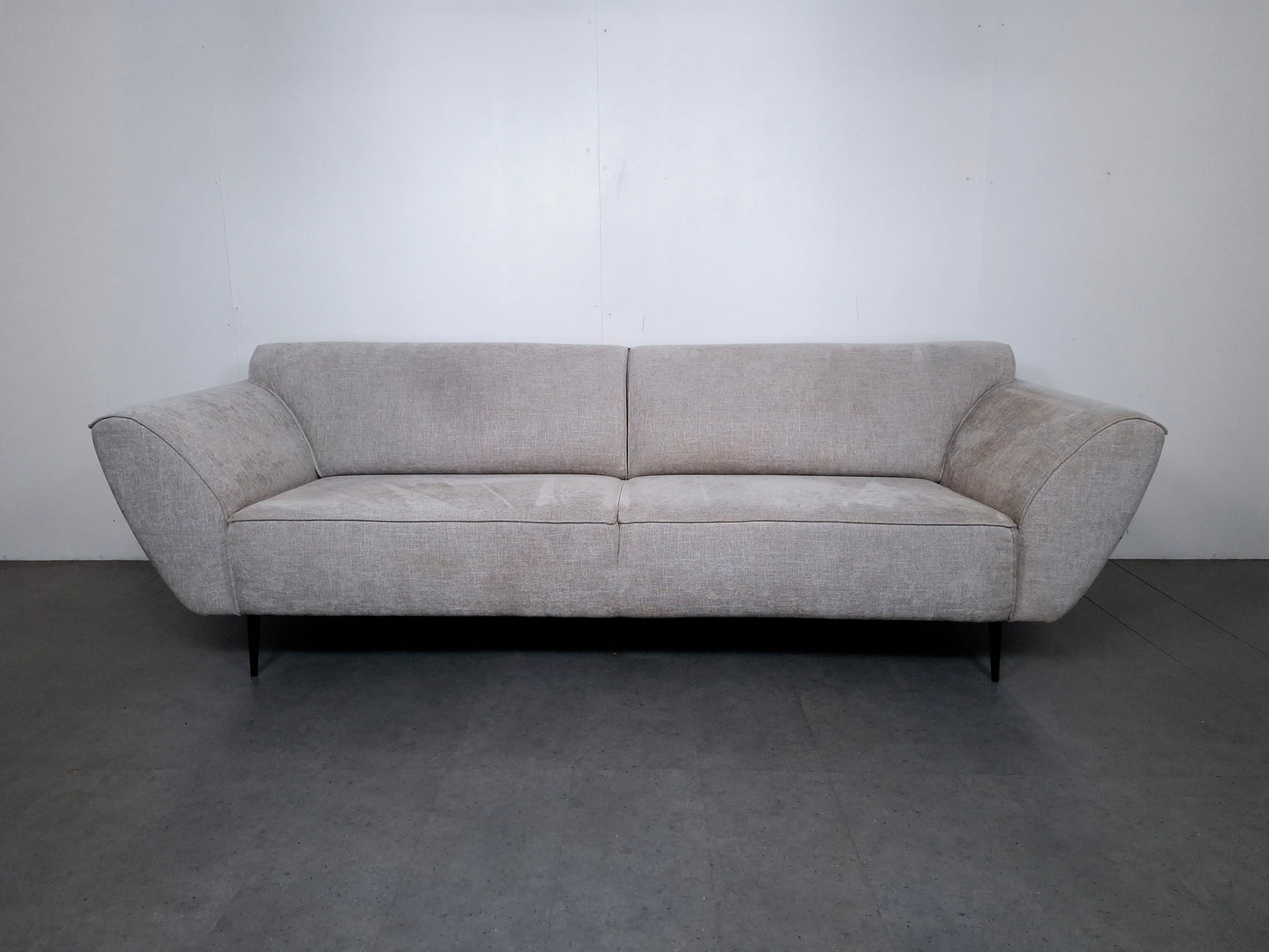 Montel 4 zits bank (eventueel met Hocker of complete set) | Gemeleerd
