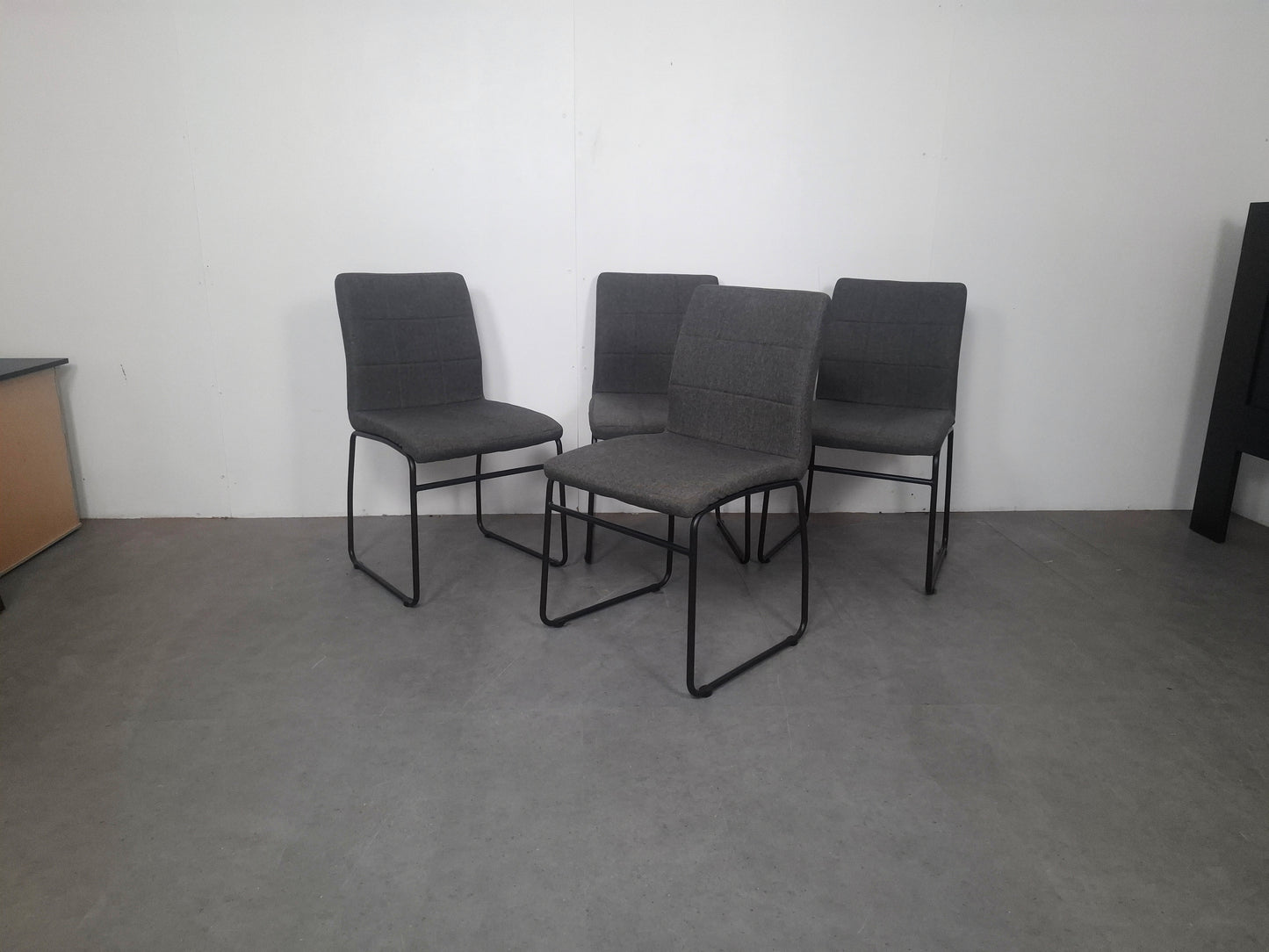 Stijlvolle set van 4 Eetkamer Stoelen | GRATIS BEZORGING | Gereinigd