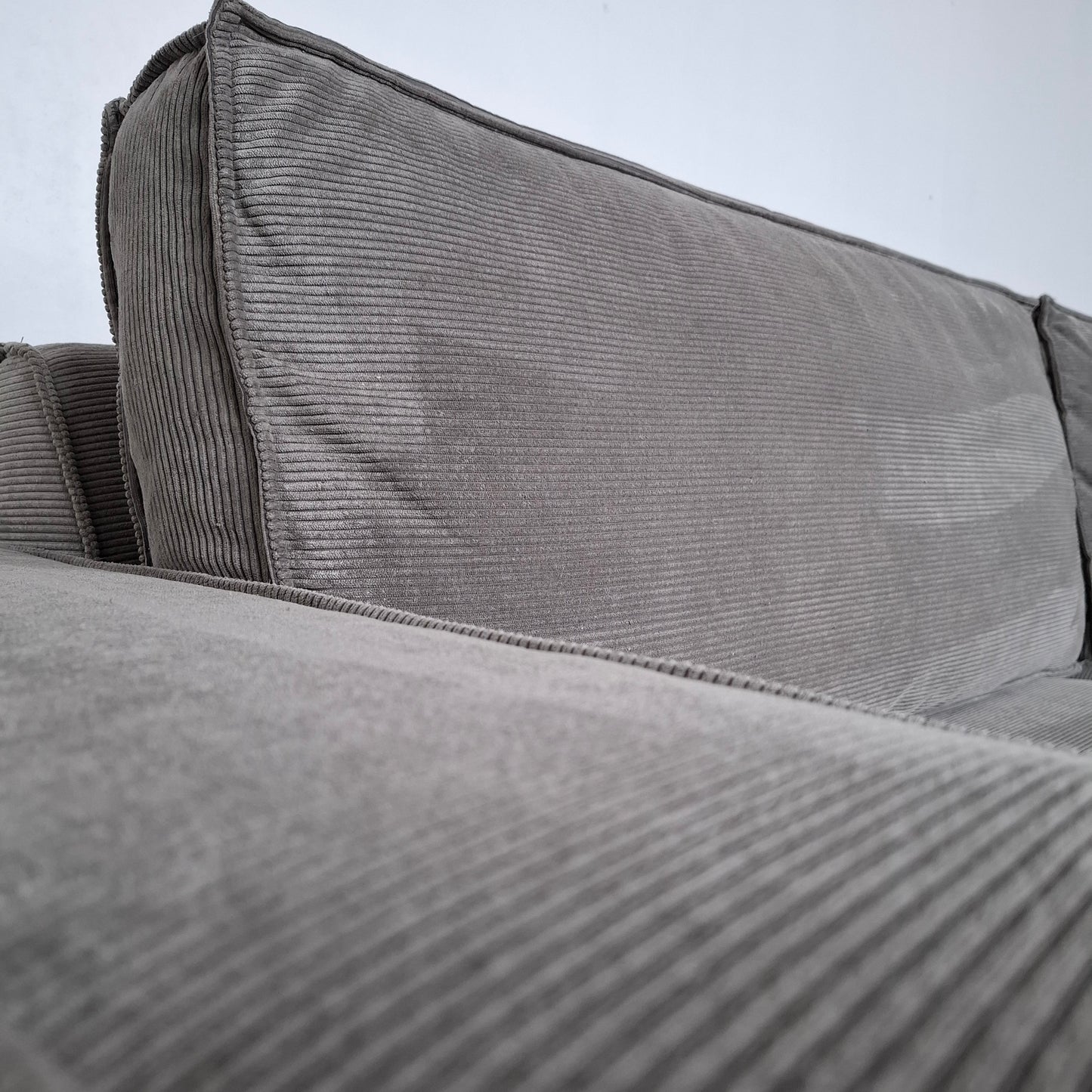 WOOOD Thomas bank in Ribstof | Vergrijsd