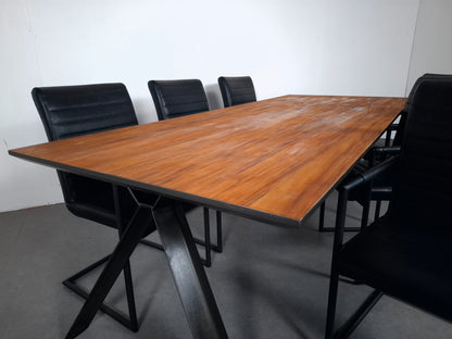 Eetkamer set: Hoge kwaliteits Eettafel met 6 Stoelen