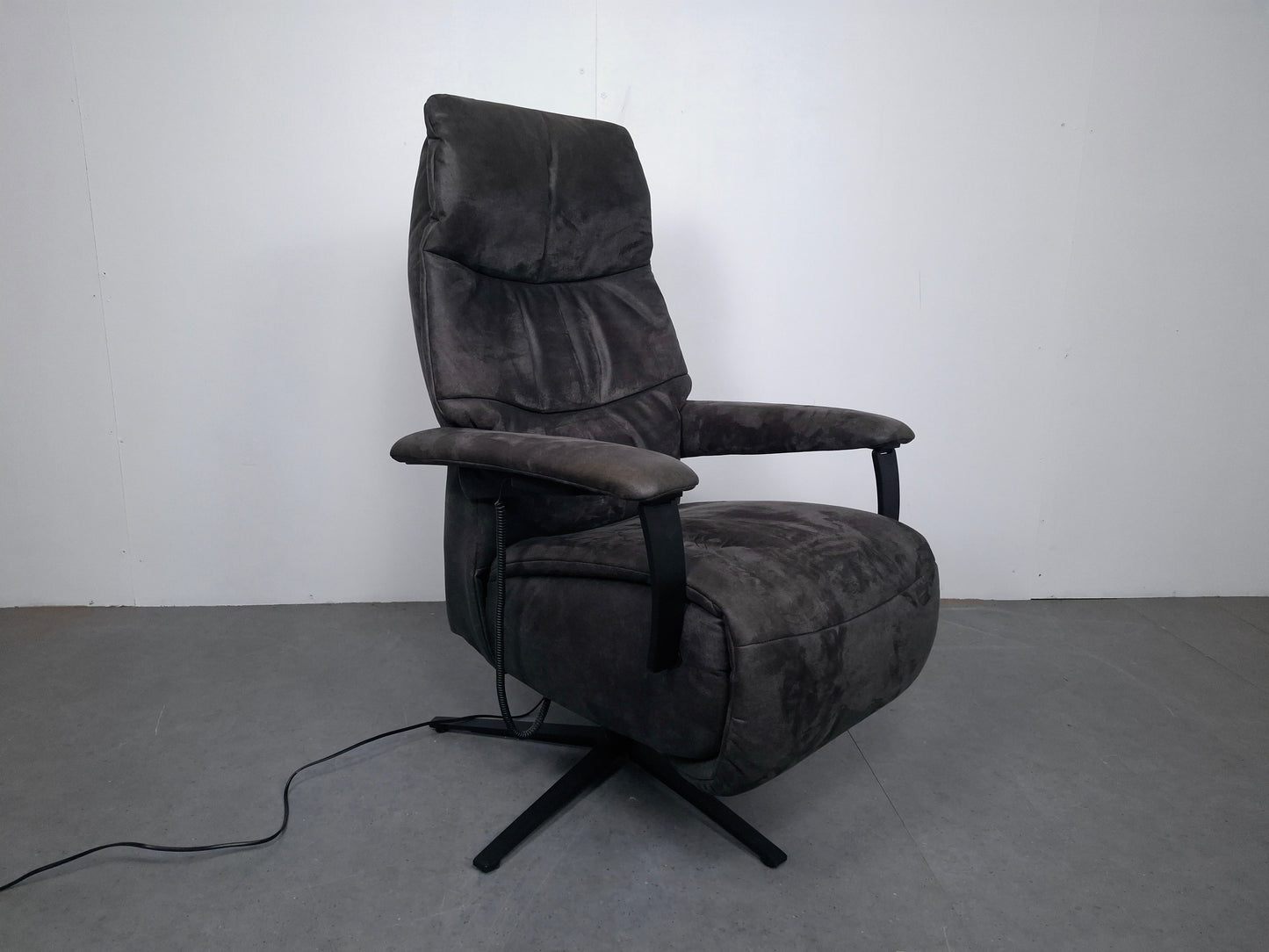 Elektrisch verstelbare relaxstoel Alcantara | Grijs