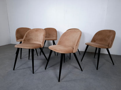 Set van 6 Velourse Eetkamerstoelen | Taupe