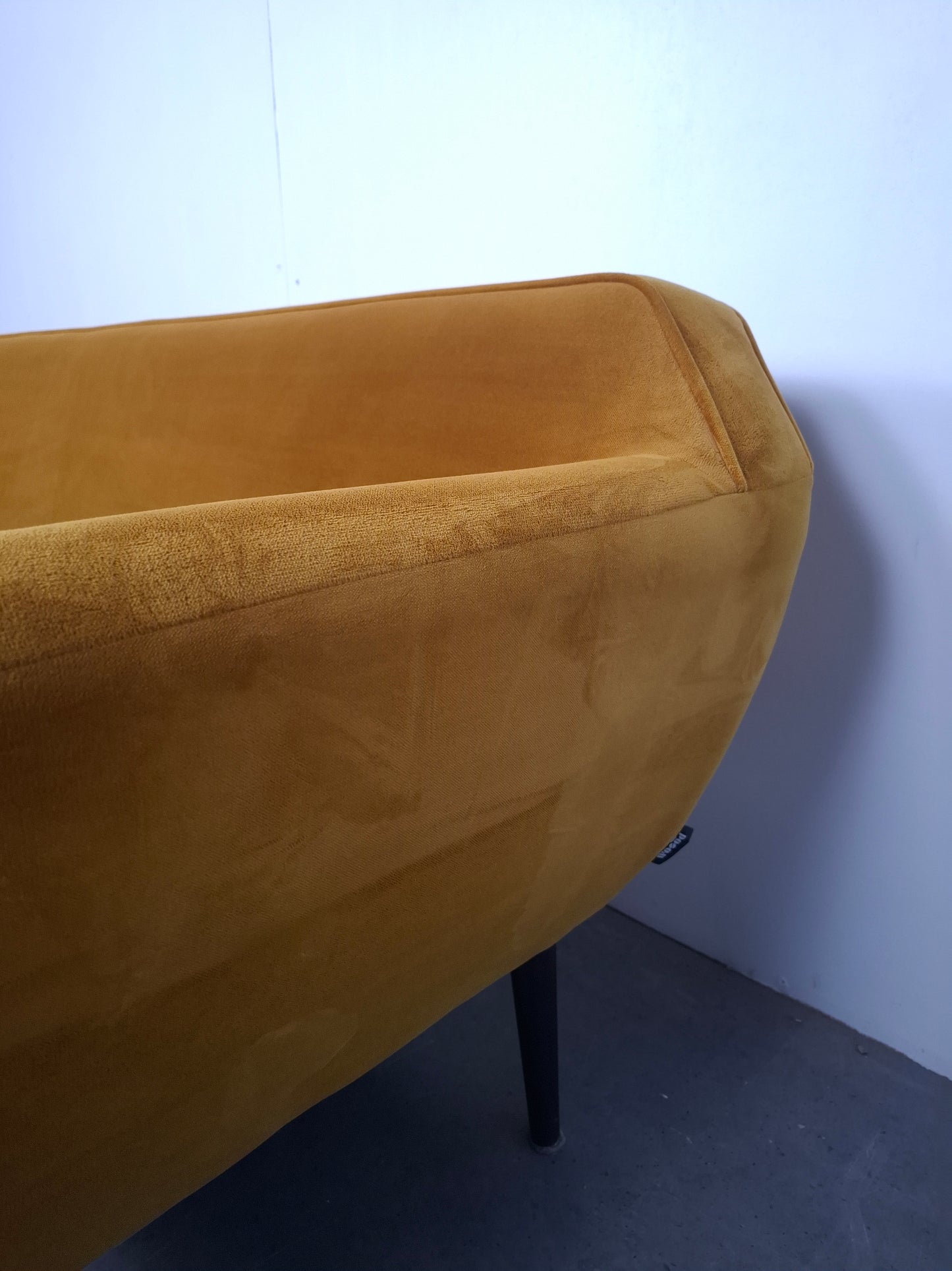 WOOOD model Rocco 3 zits bank | Okergeel