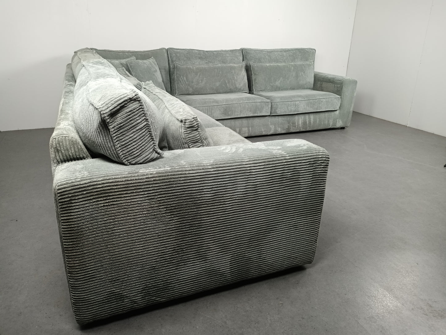 Royale Ribstof hoekbank | ijsblauw