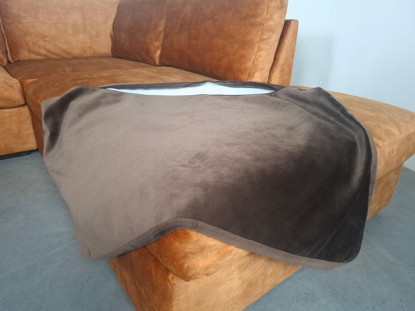 Velourse Hoekbank met 2 sets Hoezen | GRATIS BEZORGING | Gereinigd