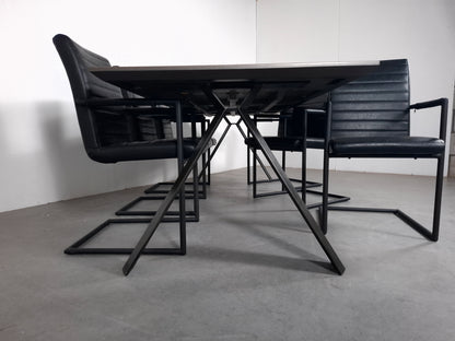 Eetkamer set: Hoge kwaliteits Eettafel met 6 Stoelen