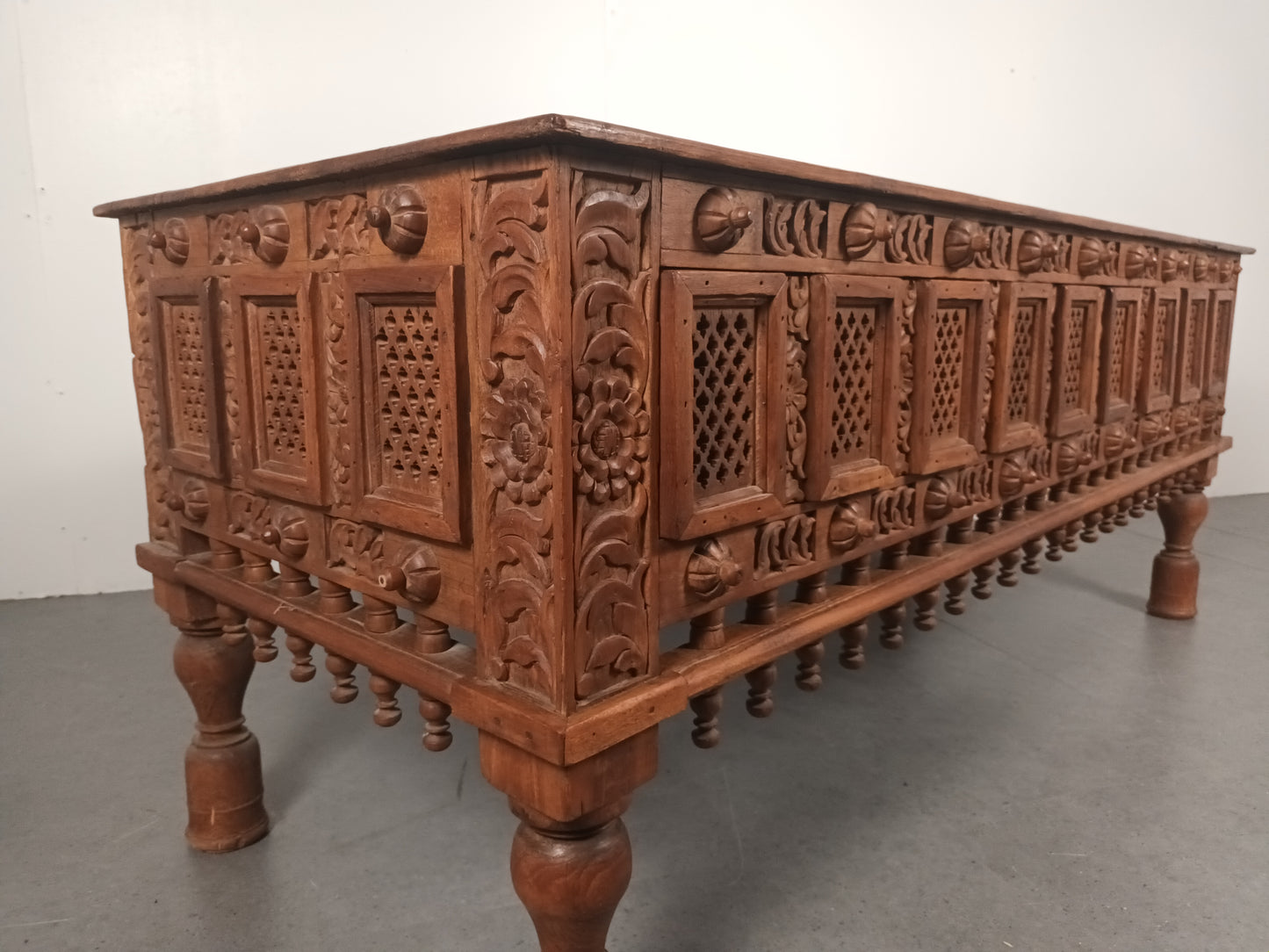 Indische handgesneden Ladekast | 3 Lades