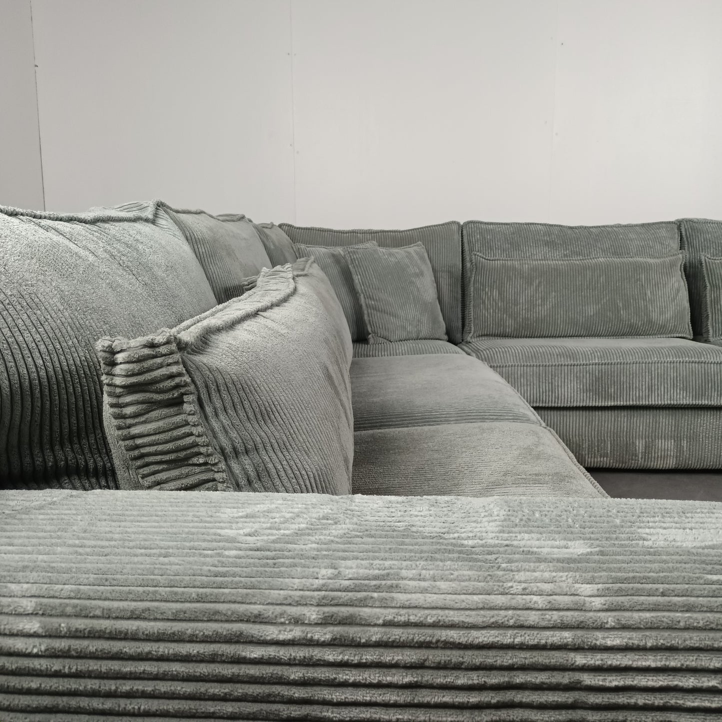 Royale Ribstof hoekbank | ijsblauw