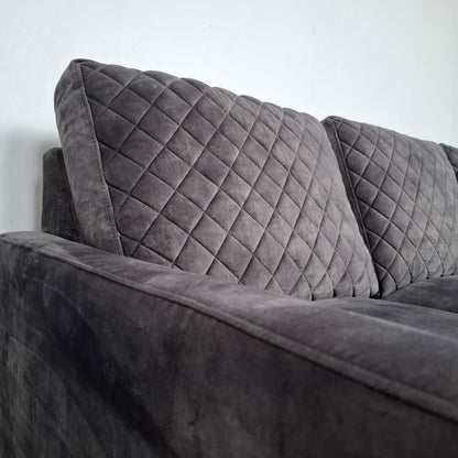 Urban Sofa: By Ira Ness velourse hoekbank | Grafiet grijs