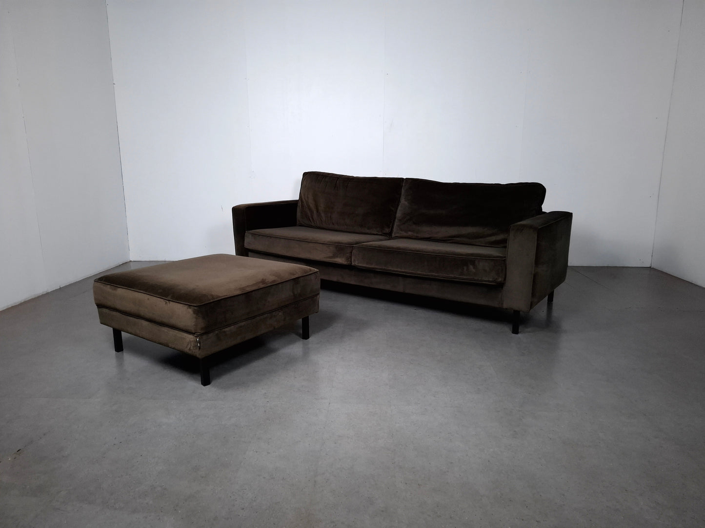 Woood Robin 3 zits Bank met Hocker | Warmgroen
