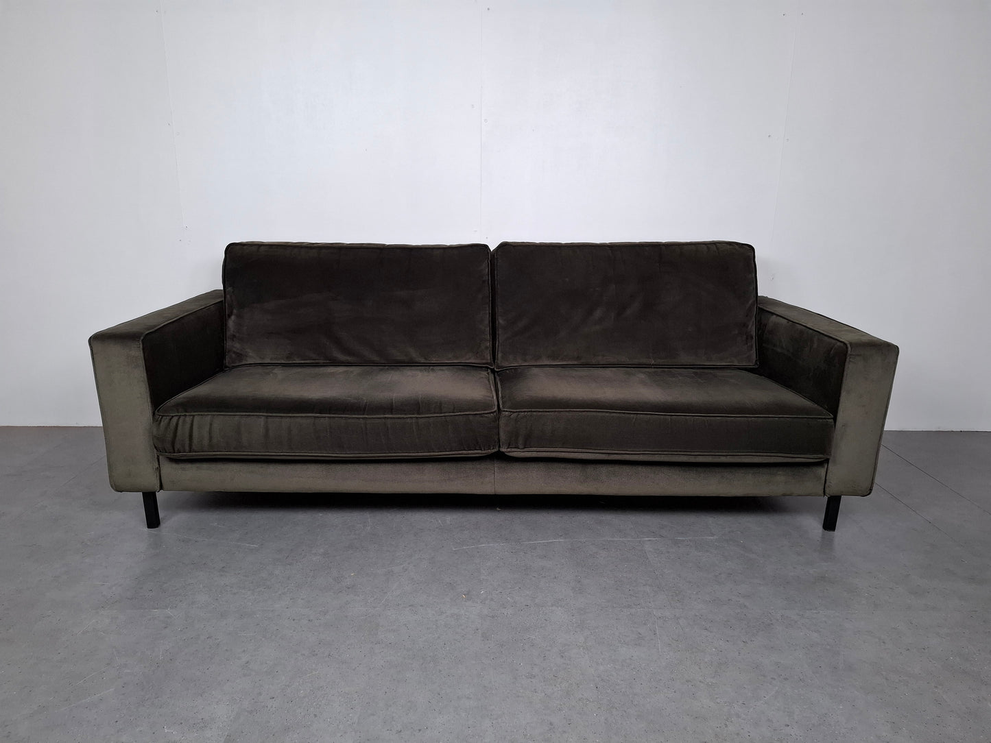 WOOOD model Robin 3 zits bank | Warmgroen