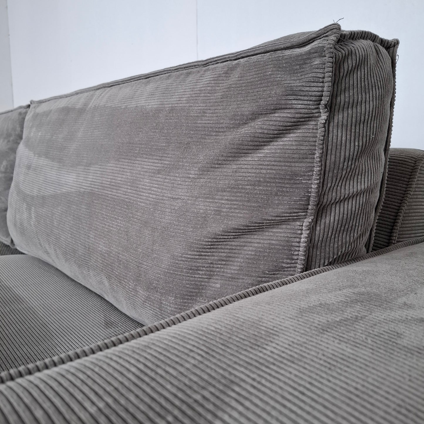 WOOOD Thomas bank in Ribstof | Vergrijsd