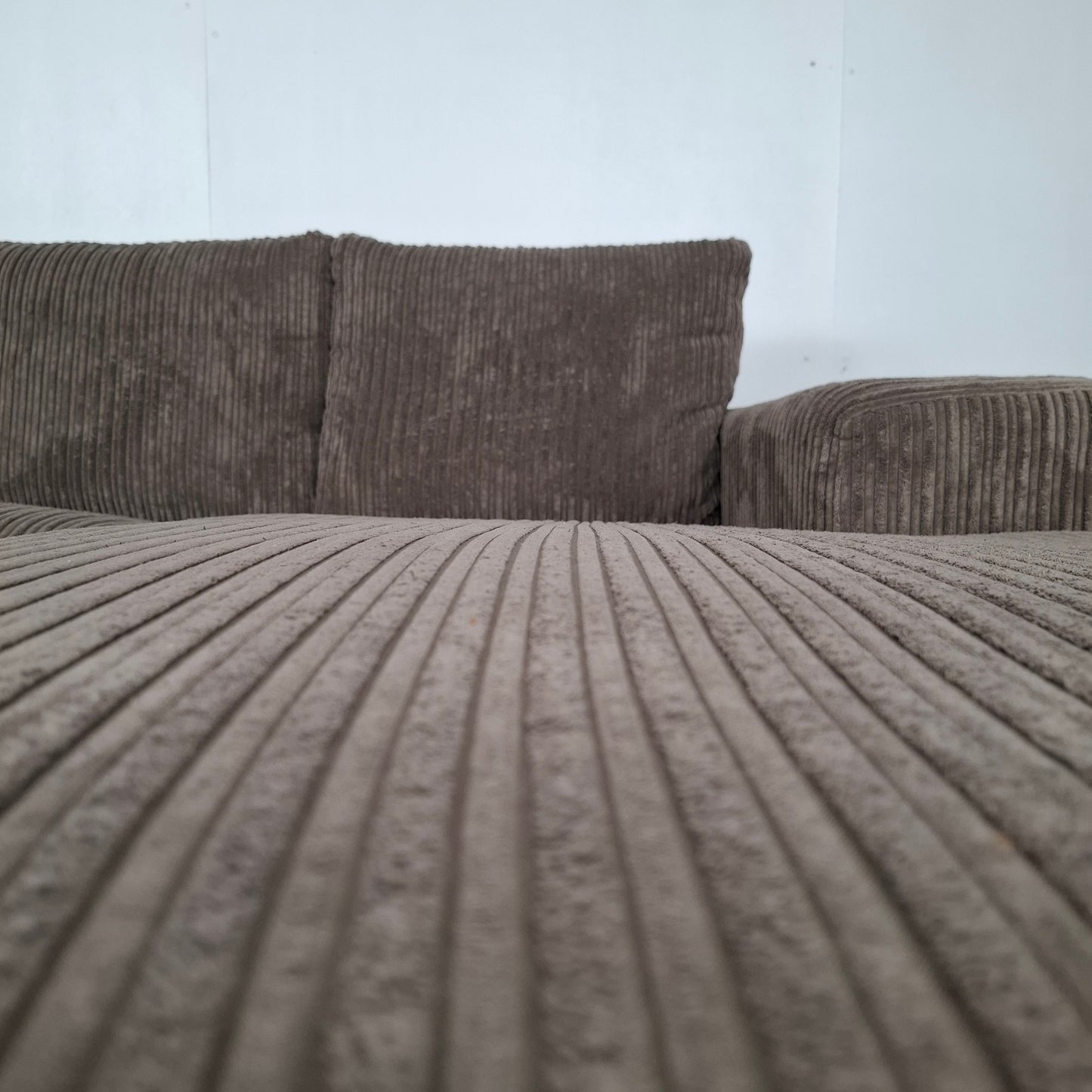 Ribstof 3 zits formaat hoekbank | Taupe bruin