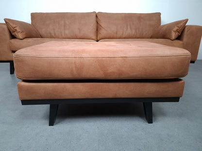 Retro look bank met hocker van Eco Leder | Cognac bruin