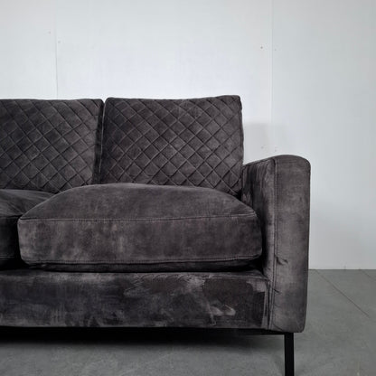 Urban Sofa: By Ira Ness velourse hoekbank | Grafiet grijs