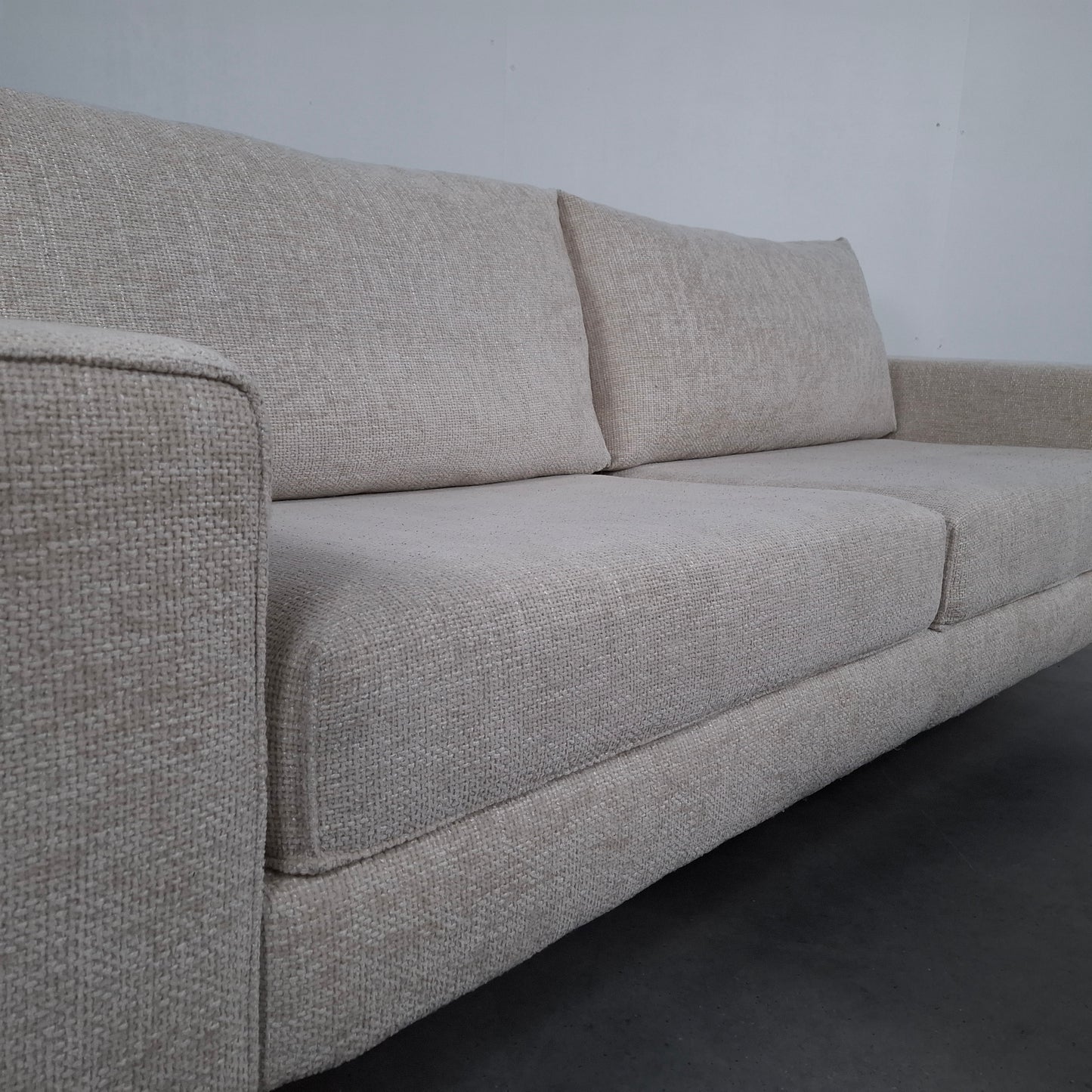 Moderne 4-zits bank met hocker | Creme